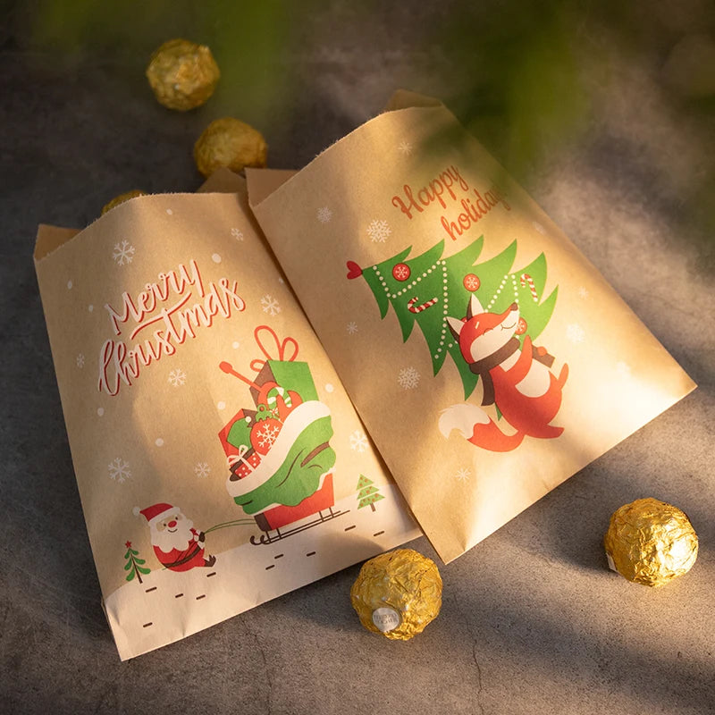 24pcs Christmas Kraft Gift Bags