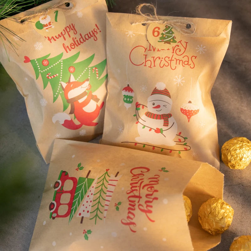 24pcs Christmas Kraft Gift Bags