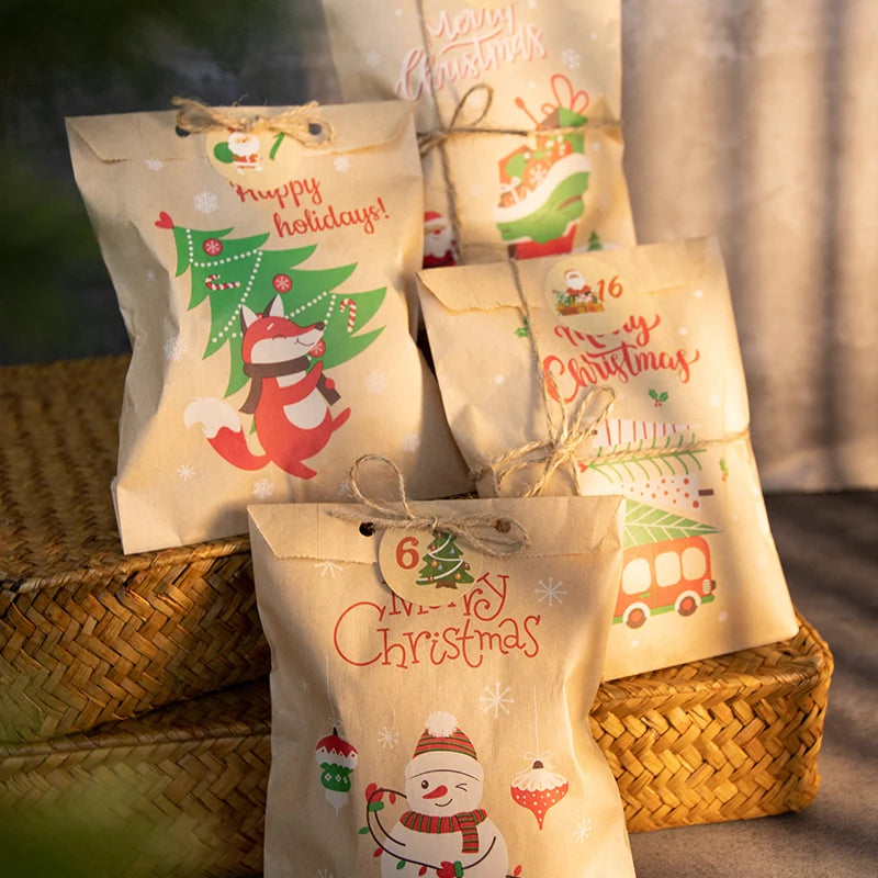 24pcs Christmas Kraft Gift Bags